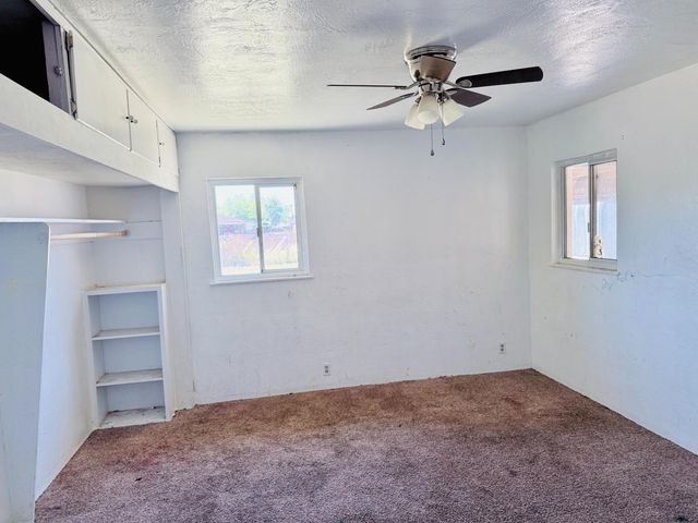 1946 16th St, Olivehurst, CA 95961