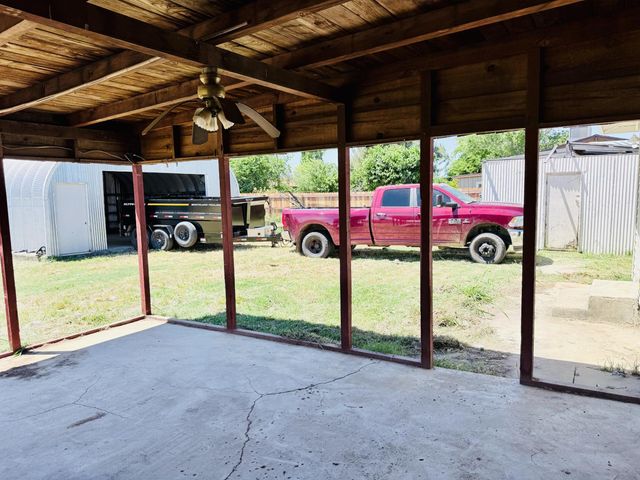 1946 16th St, Olivehurst, CA 95961