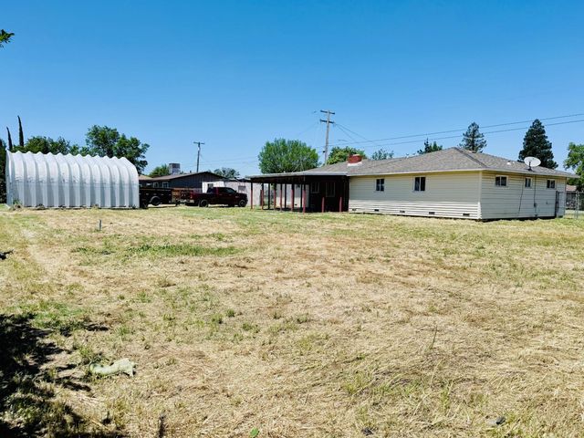 1946 16th St, Olivehurst, CA 95961