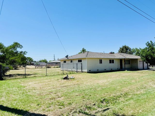 1946 16th St, Olivehurst, CA 95961