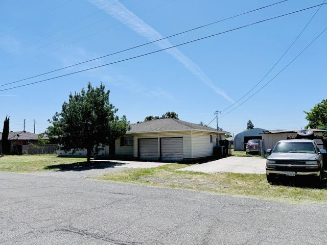 1946 16th St, Olivehurst, CA 95961