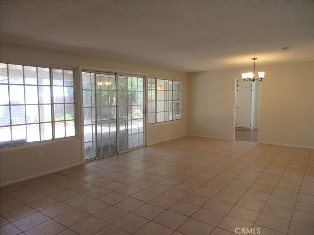 18715 Braemore Road, Northridge, CA 91326