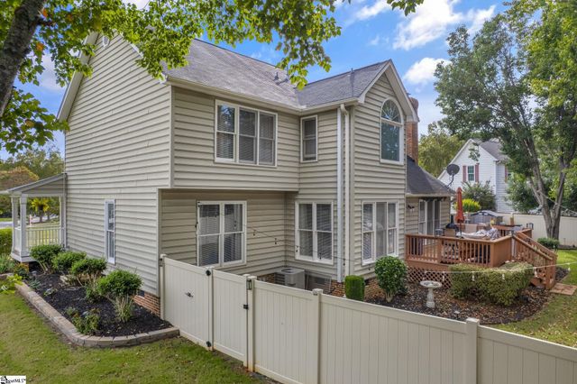 4 Promontory Court, Greenville, SC 29615