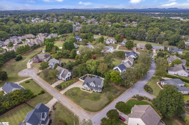 4 Promontory Court, Greenville, SC 29615