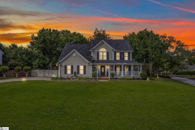 4 Promontory Court, Greenville, SC 29615