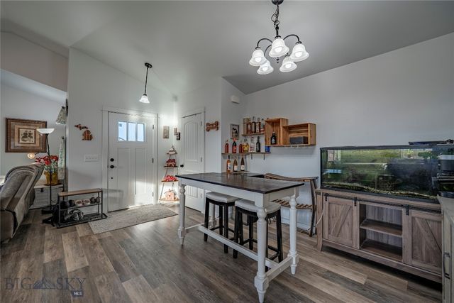 2627 Meriwether Drive S, Livingston, MT 59047