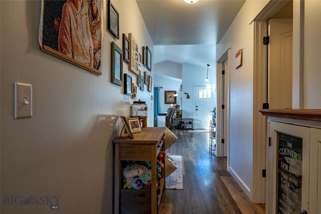 2627 Meriwether Drive S, Livingston, MT 59047