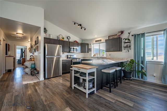 2627 Meriwether Drive S, Livingston, MT 59047