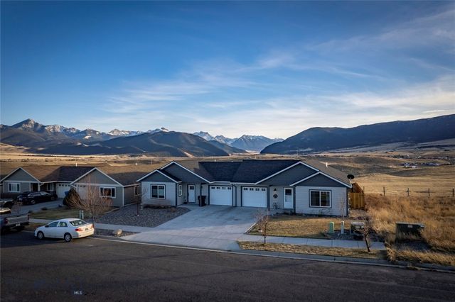 2627 Meriwether Drive S, Livingston, MT 59047