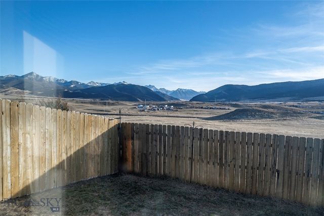 2627 Meriwether Drive S, Livingston, MT 59047