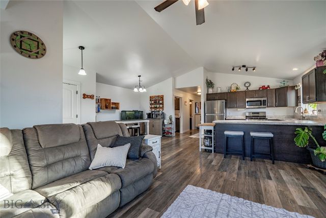 2627 Meriwether Drive S, Livingston, MT 59047