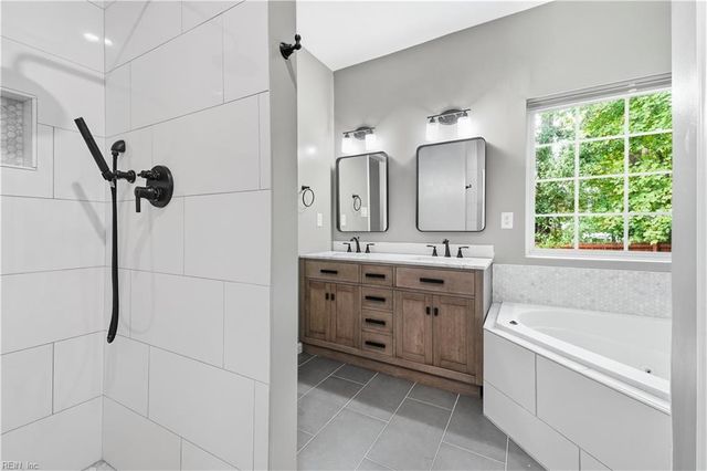 5008 James ST, Chesapeake, VA 23321