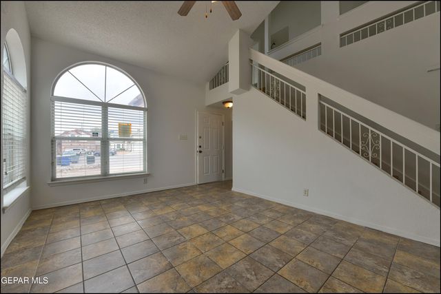7958 Starry Night Drive, El Paso, TX 79932