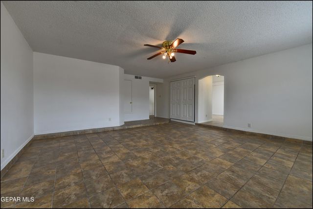 7958 Starry Night Drive, El Paso, TX 79932