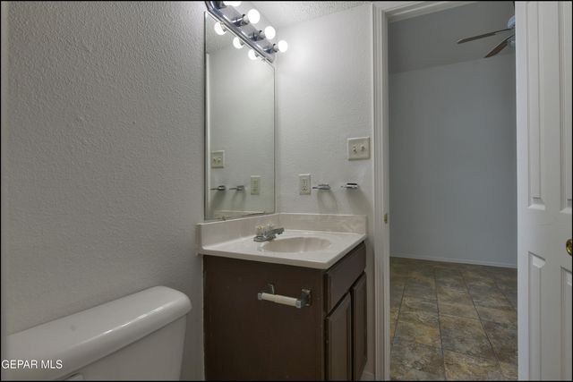 7958 Starry Night Drive, El Paso, TX 79932