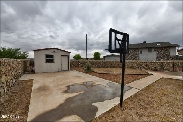 7958 Starry Night Drive, El Paso, TX 79932