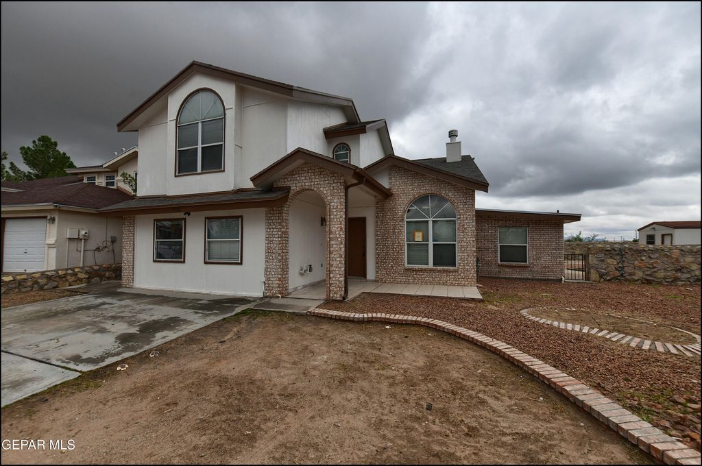 7958 Starry Night Drive, El Paso, TX 79932