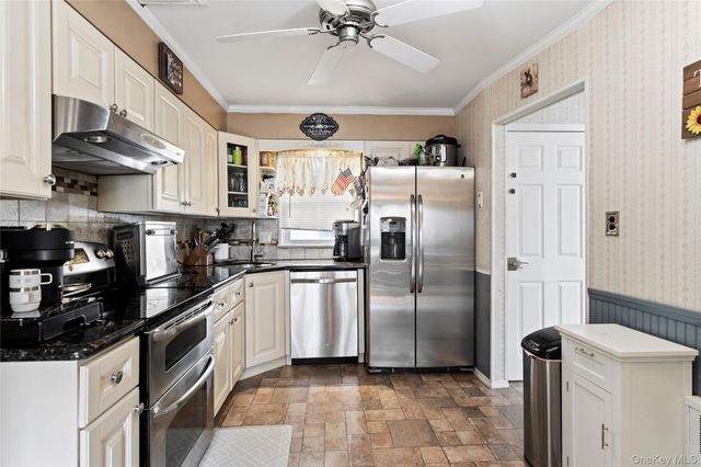 40 Belmont Boulevard, Elmont, NY 11003