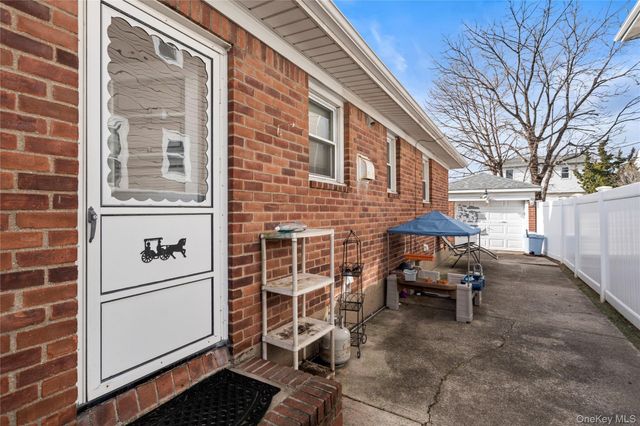 40 Belmont Boulevard, Elmont, NY 11003