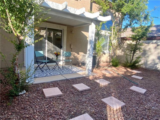 425 Blush Creek Place, Las Vegas, NV 89144