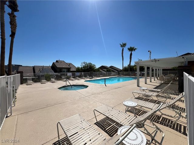 425 Blush Creek Place, Las Vegas, NV 89144