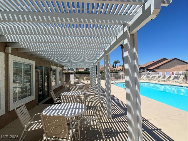 425 Blush Creek Place, Las Vegas, NV 89144