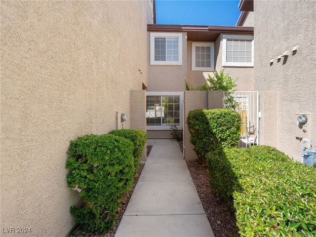 425 Blush Creek Place, Las Vegas, NV 89144