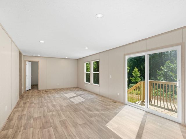 16450 May Road, Sale Creek, TN 37373
