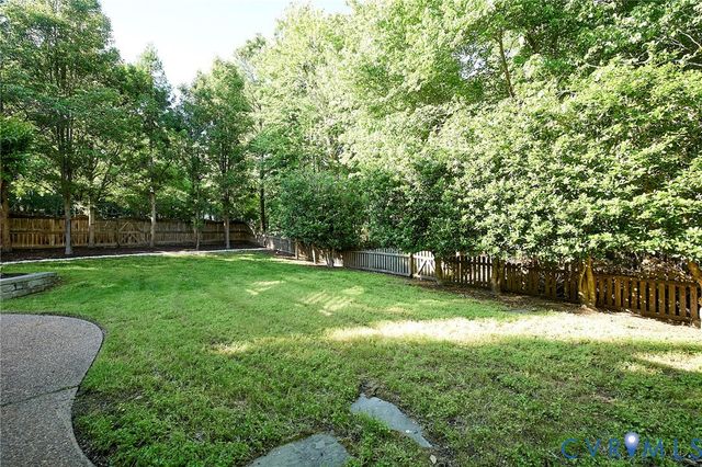 4608 Country Lake Pl, Henrico, VA 23059