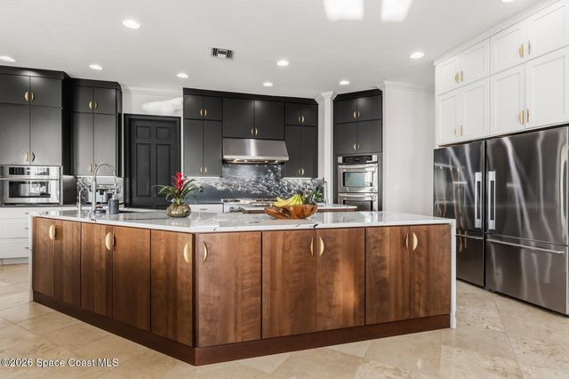 2 River Falls Drive, Cocoa Beach, FL 32931