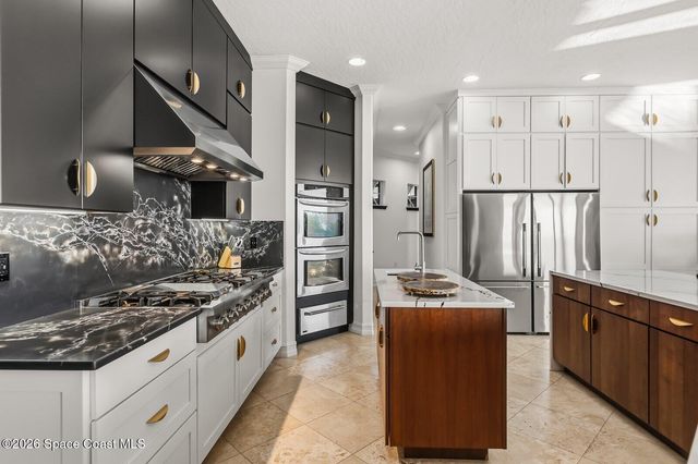 2 River Falls Drive, Cocoa Beach, FL 32931