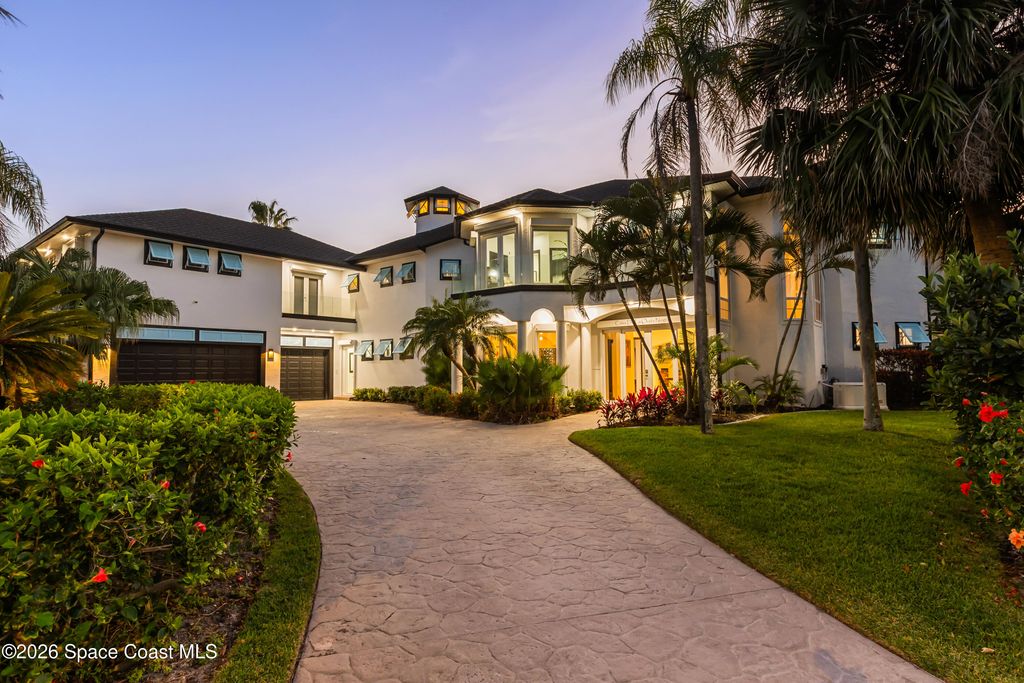 2 River Falls Drive, Cocoa Beach, FL 32931