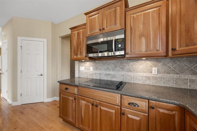 3400 Cedar River Court NE, Cedar Rapids, IA 52411