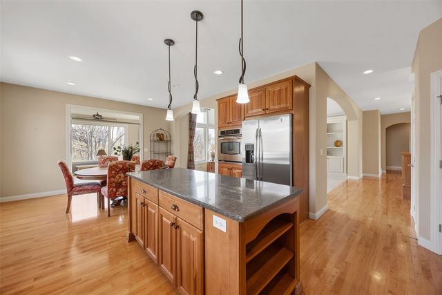 3400 Cedar River Court NE, Cedar Rapids, IA 52411