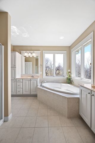 3400 Cedar River Court NE, Cedar Rapids, IA 52411