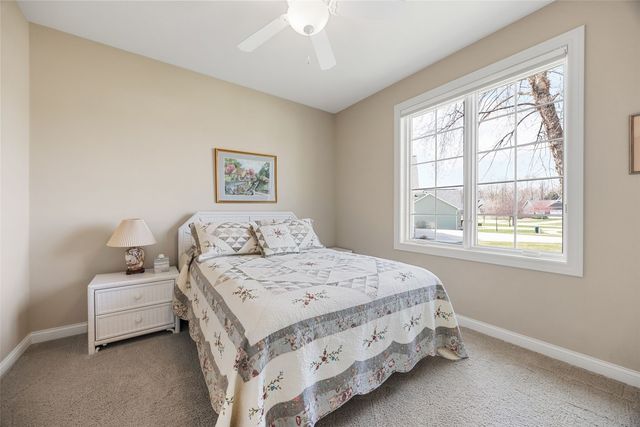 3400 Cedar River Court NE, Cedar Rapids, IA 52411