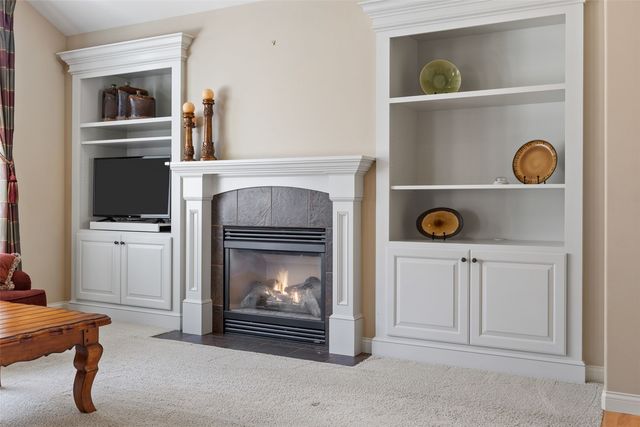 3400 Cedar River Court NE, Cedar Rapids, IA 52411