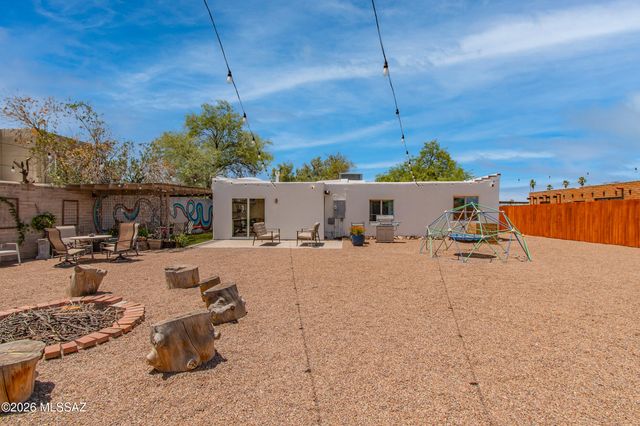 3106 N Tyndall Avenue, Tucson, AZ 85719
