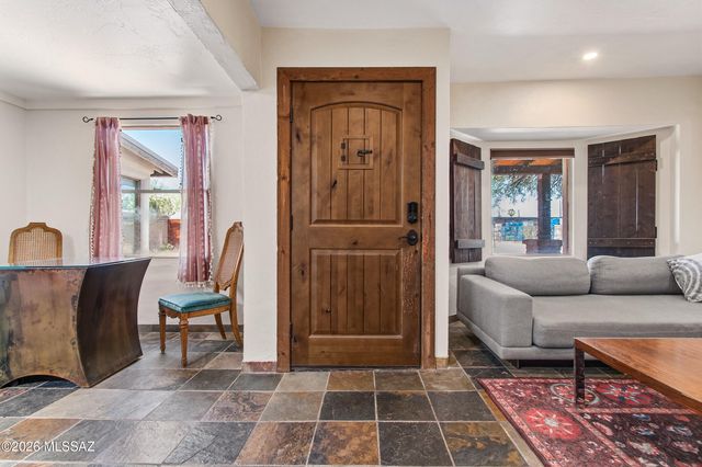 3106 N Tyndall Avenue, Tucson, AZ 85719