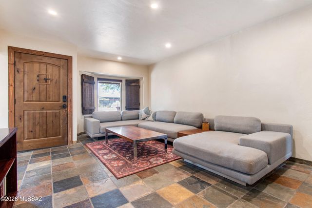 3106 N Tyndall Avenue, Tucson, AZ 85719
