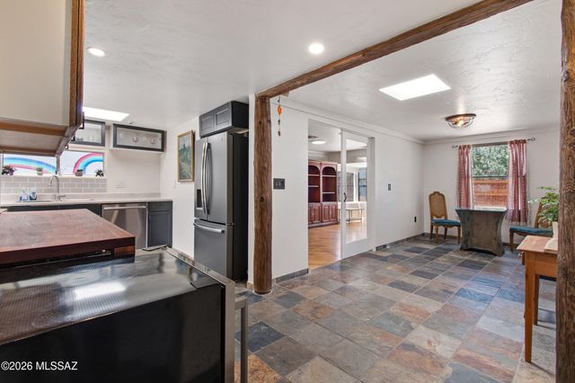 3106 N Tyndall Avenue, Tucson, AZ 85719