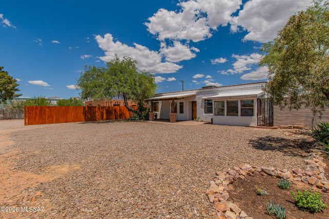 3106 N Tyndall Avenue, Tucson, AZ 85719