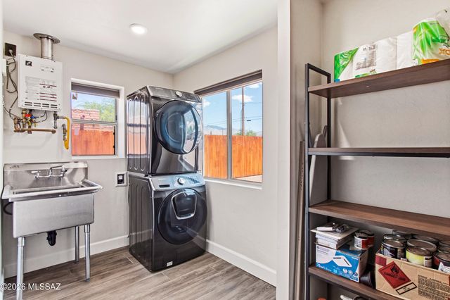 3106 N Tyndall Avenue, Tucson, AZ 85719