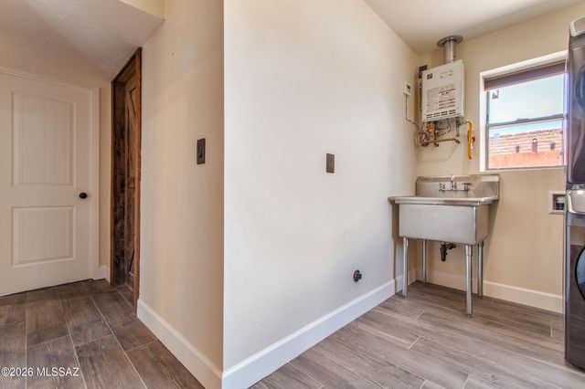 3106 N Tyndall Avenue, Tucson, AZ 85719