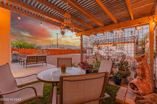 3106 N Tyndall Avenue, Tucson, AZ 85719