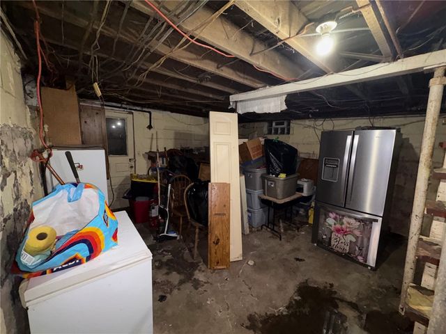 1013 Arthur Ave, Roscoe, PA 15477