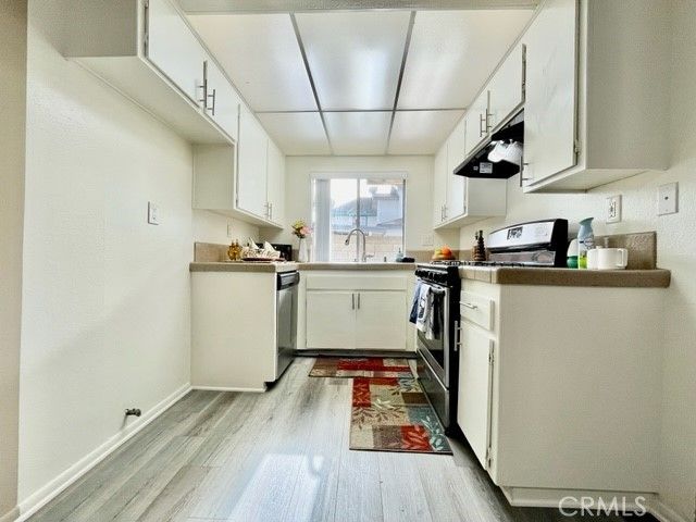 17181 ELM Street E, Huntington Beach, CA 92647