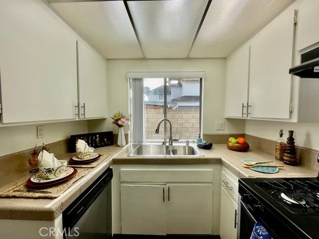 17181 ELM Street E, Huntington Beach, CA 92647