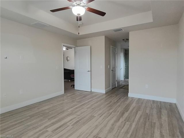 1426 NE 5th PL, Cape Coral, FL 33909