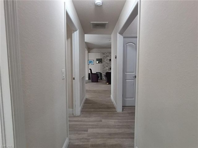 1426 NE 5th PL, Cape Coral, FL 33909